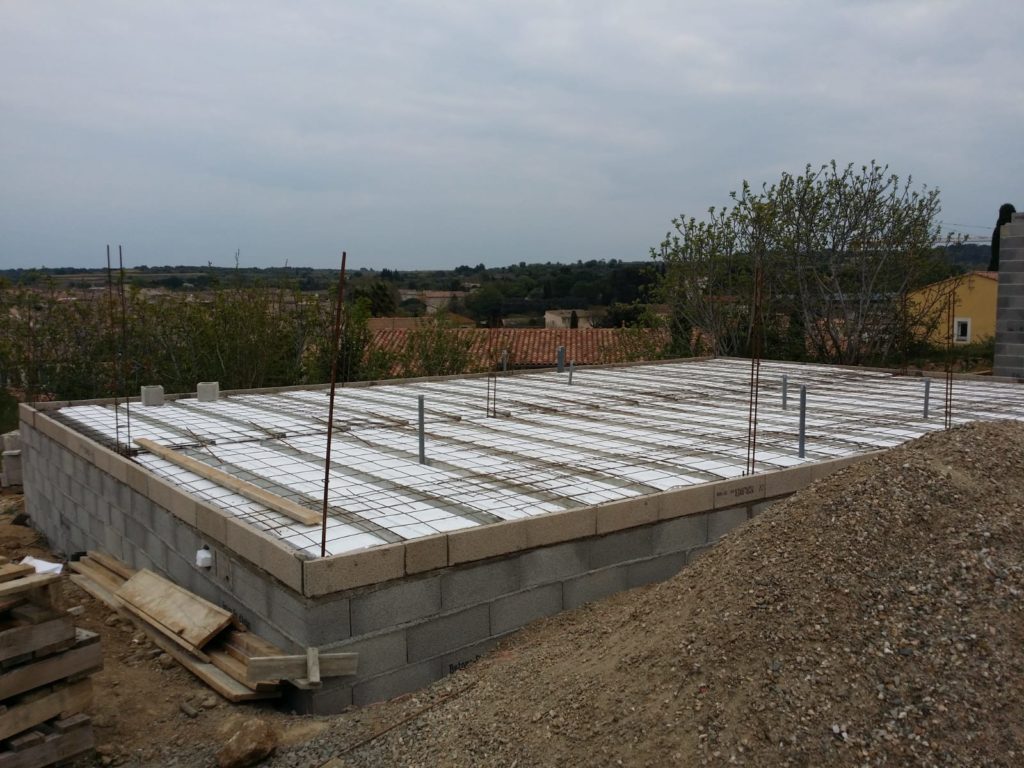 projets récents,création,rénovation,villas,maison murs parpaing,maconnerie,soutenement,cloture,piliers,portails,piscine,terrasse,dalle