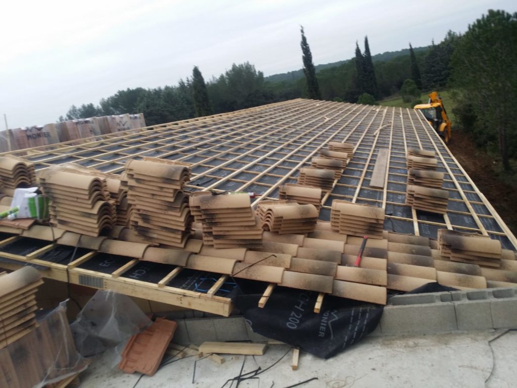 projets récents,création,rénovation,villas,maison murs parpaing,maconnerie,soutenement,cloture,piliers,portails,piscine,terrasse,dalle